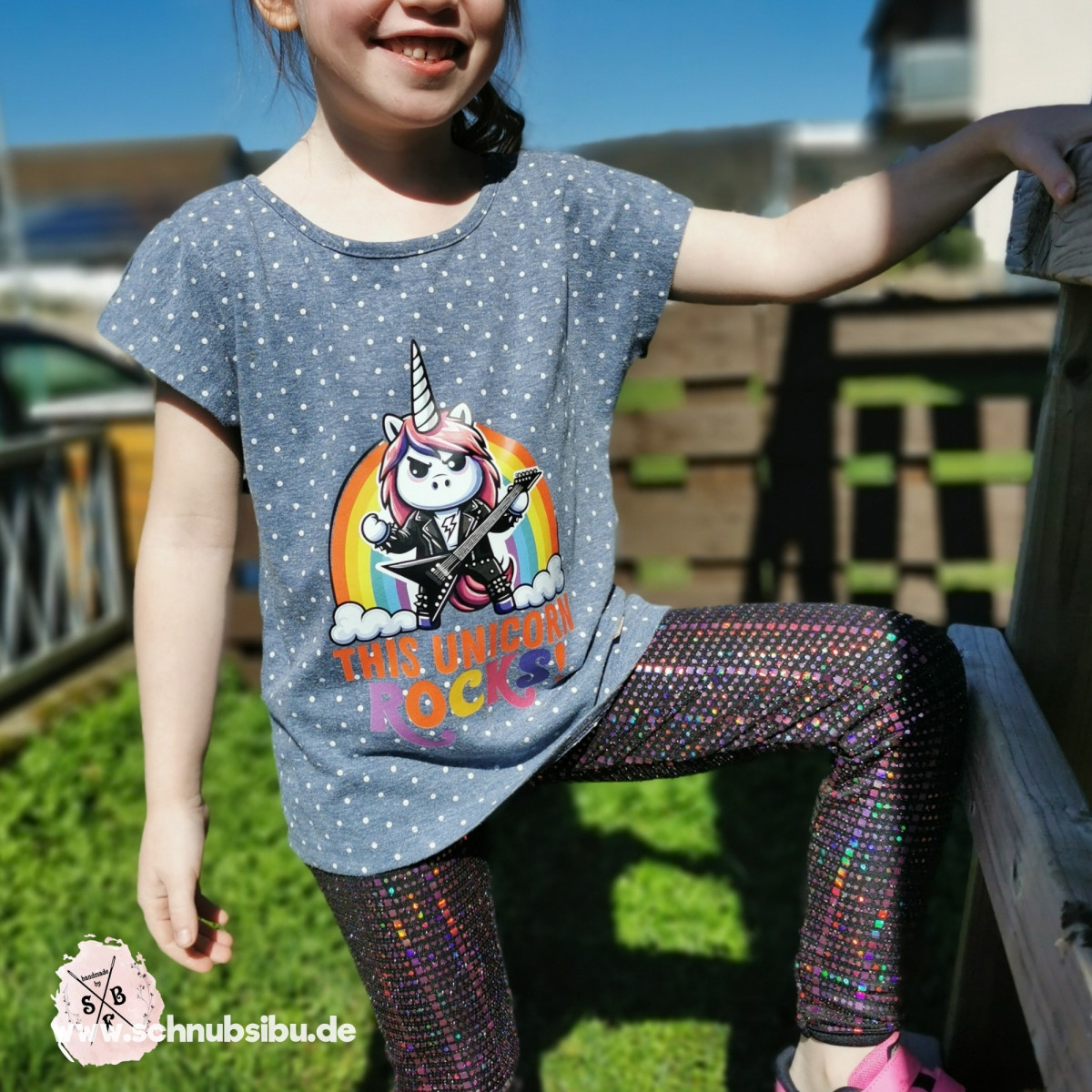 Bügelbild Einhorn rocks